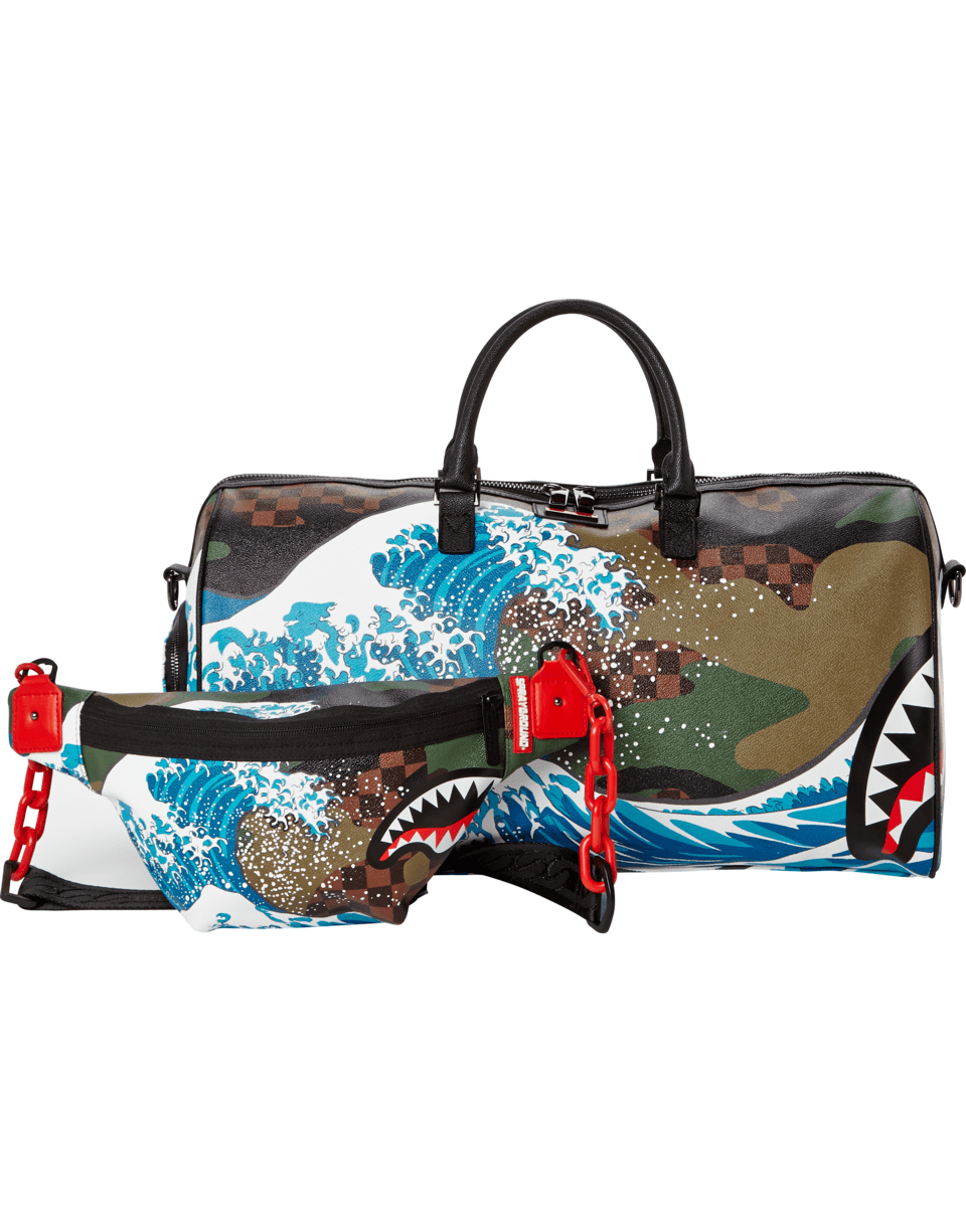 SPRAYGROUND® DUFFLE CAMOKAWA WAVE SHARK DUFFLE