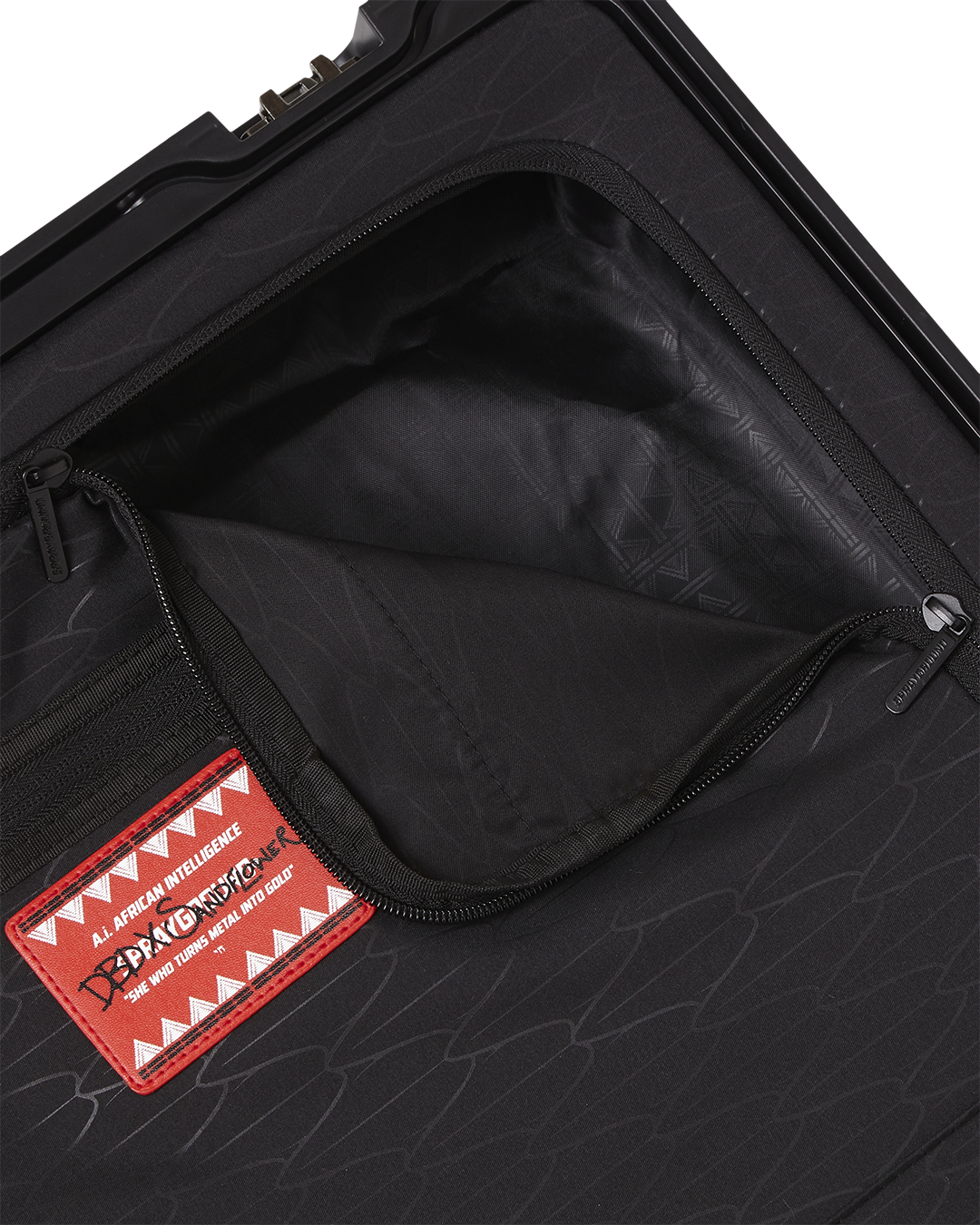 A.I.8 AFRICAN INTELLIGENCE - ORIGIN STORY SHARKNAUTICS HARDSHELL CARRY-ON LUGGAGE