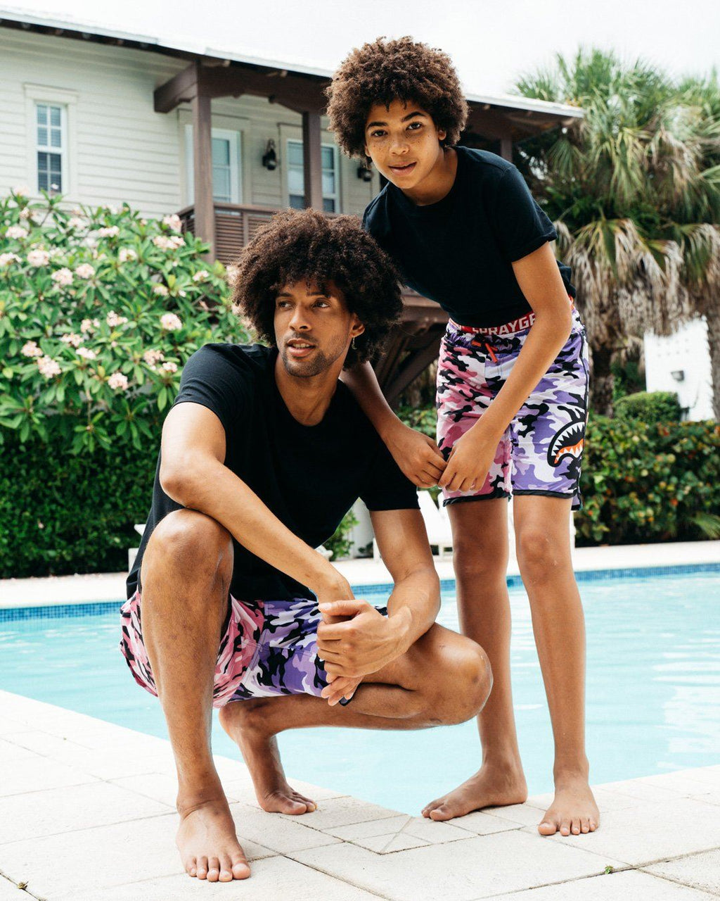 SPLIT CAMO CORTO SWIM TRUNKS